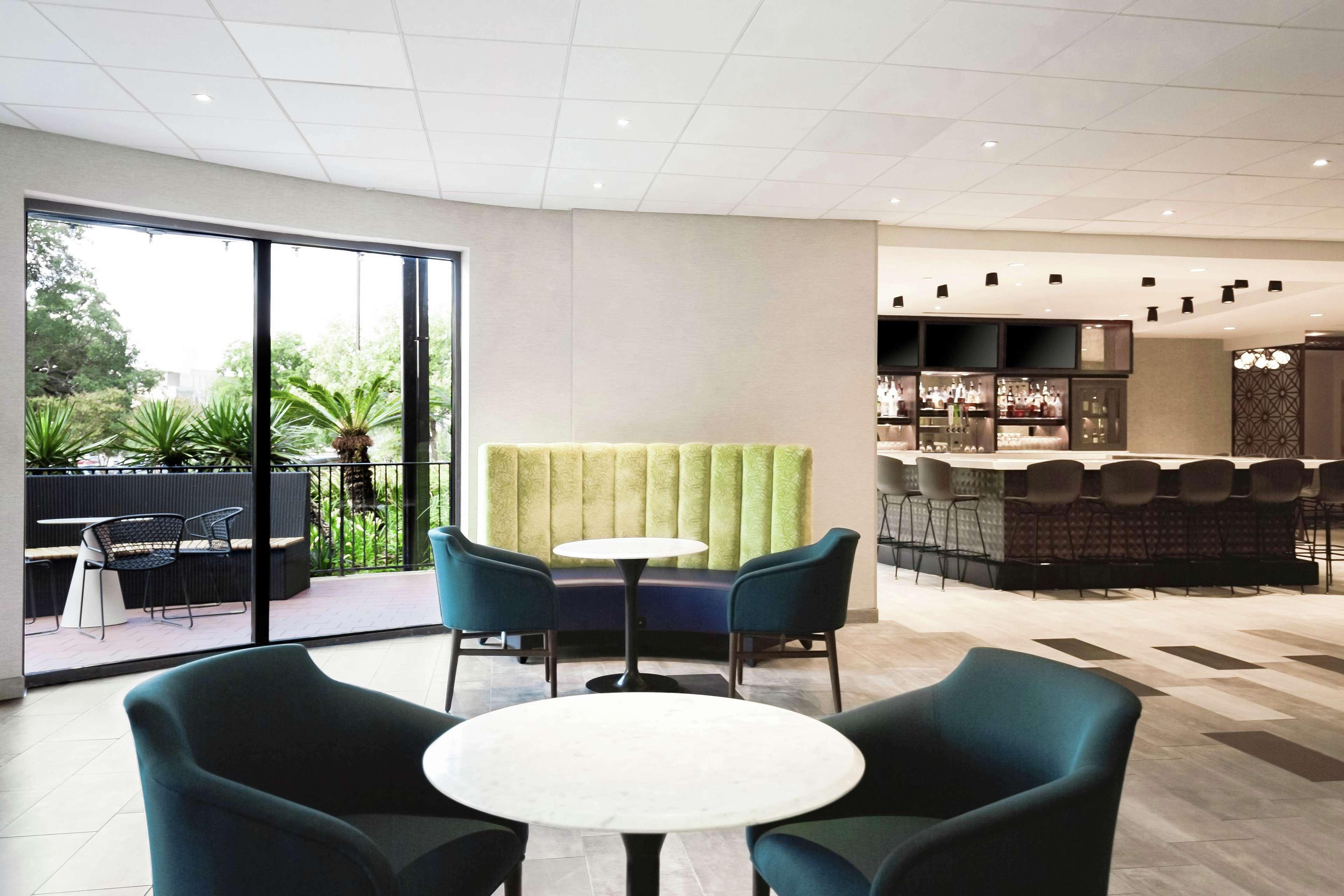 Doubletree By Hilton Austin-University Area Exterior foto